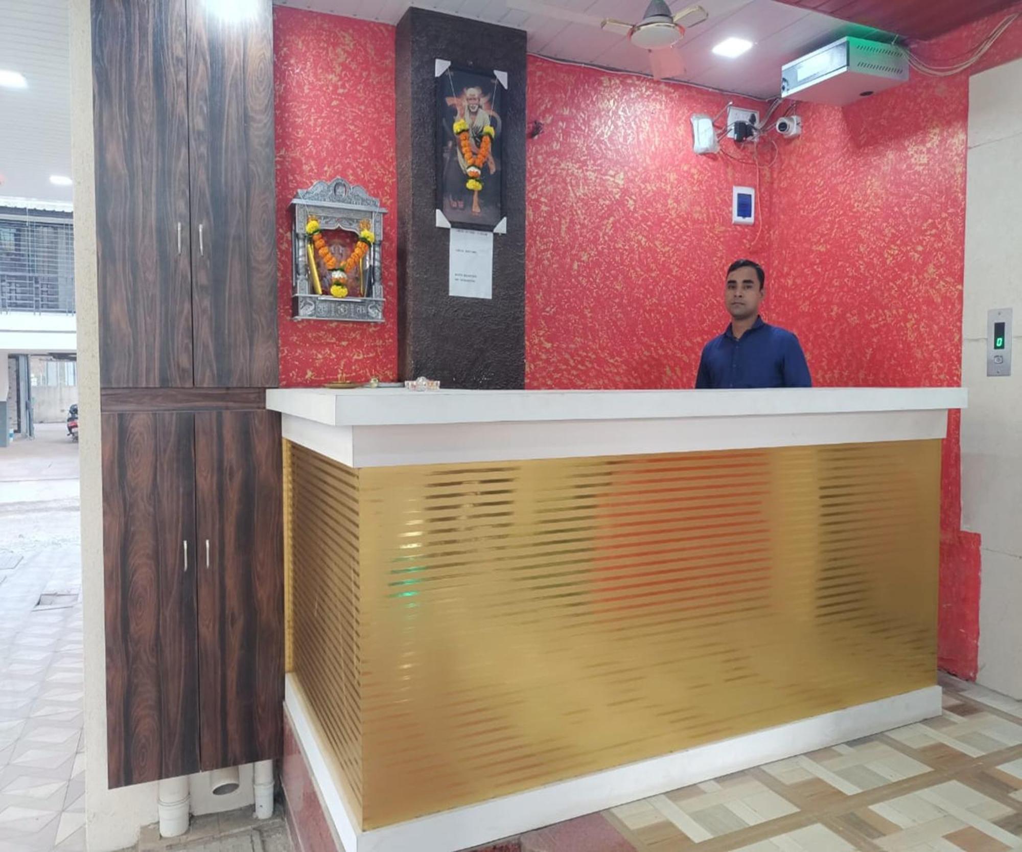 Hotel Om Sai Navi Mumbai Exterior foto